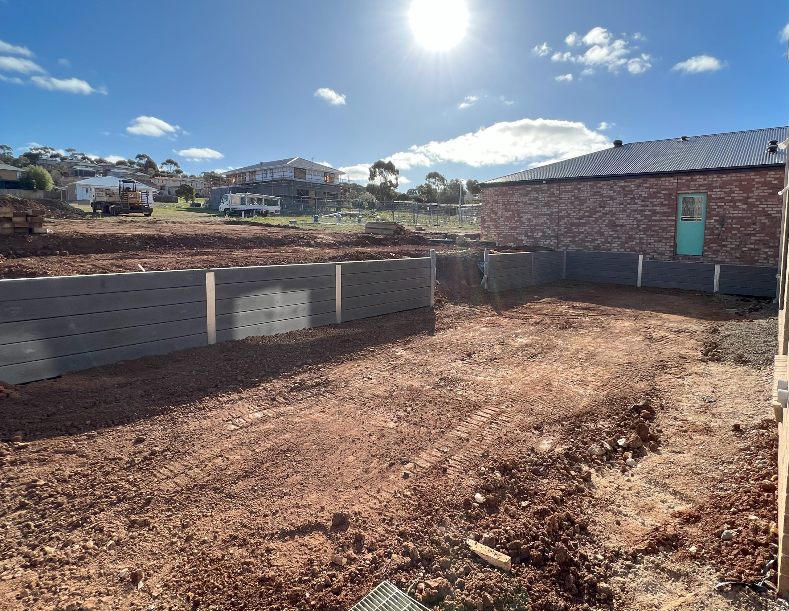 charcoal-retaining-wall